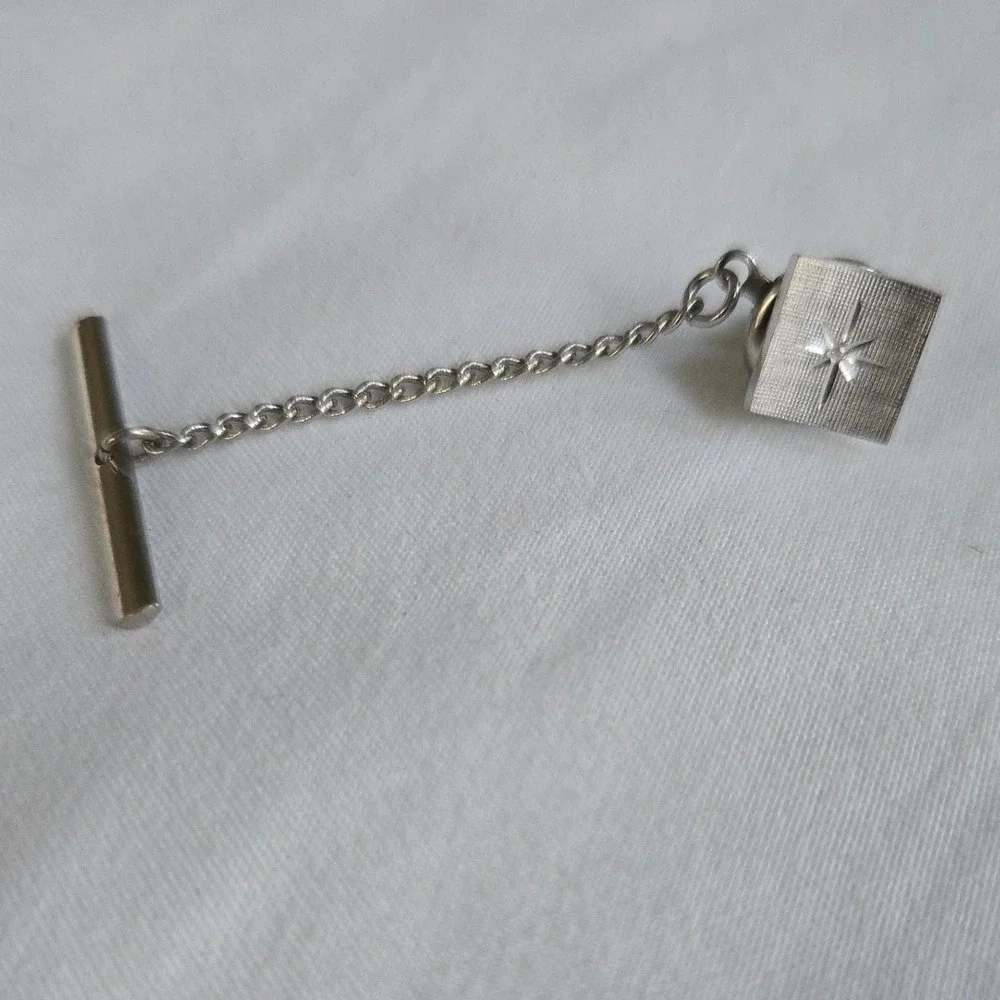 VTG Starburst Silver Tie Bar Tack Chain Unbranded EUC Men's Square Starburst MCM